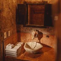 King Room with Spa Bath