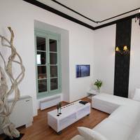 Deluxe Suite Apartment (4 Adults)
