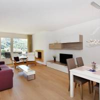 Apartment with Garden View