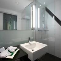 Feature Room with Panoramic View - Non-Smoking