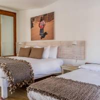 Suite Queen Room