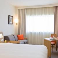 Standard Room - 1 Queen Size Bed and Sofa