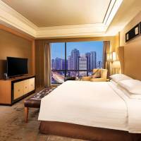 Junior King Suite