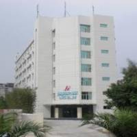 Room #25032815