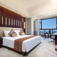 Deluxe Seaview King