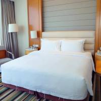 Standard King Room - Non-Smoking 