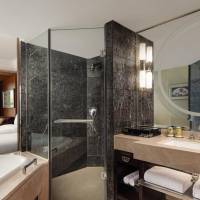 2 Double Deluxe Feature Room