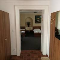 Apartment (5 Adults)
