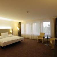 Deluxe Double Room with Shower