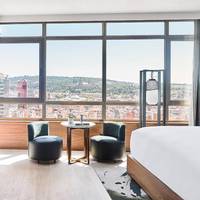 Zen Skyline Suite