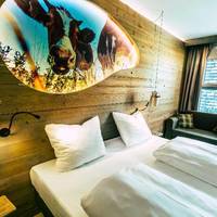 Room #190970738