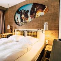 Room #190970740