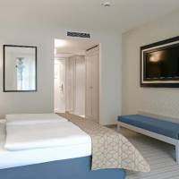 Room #6127829