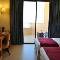Twin Room - Non-Smoking