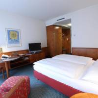 Room #6739427