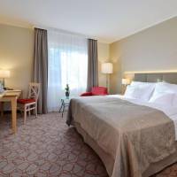 Premium Double Room with Garden View - Quiet Location