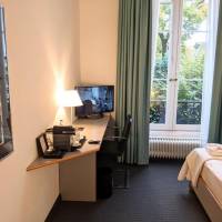 Single Room with Garden View