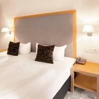 Room #6211513