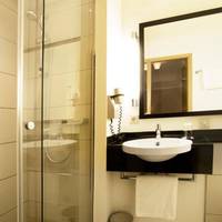 Room #6211515