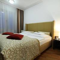 Large Double Room with Kitchenette
