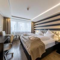 Room #125730010