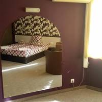 One-Bedroom Suite with Balcony