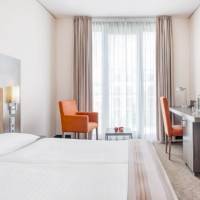 Room #6904449