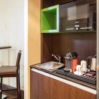 Room #24573818
