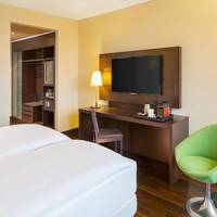 Room #24573820