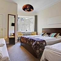 Family Room (2 Adults + 2 Children)