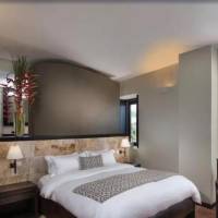 Room #1889549