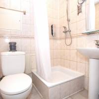 Twin Room with Shared Bathroom