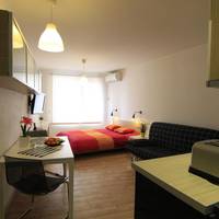 Studio with Spa Bath