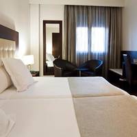 Room #9057448