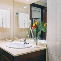 Superior One-Bedroom Apartment ( 2 adults & 2 child)