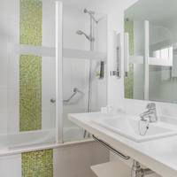 Room #18875425