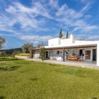 Villa with Sea View