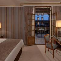 Room #9053973