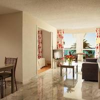 Room #9173836