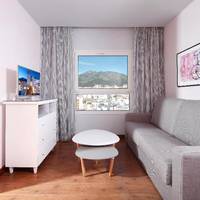 Room #9290849