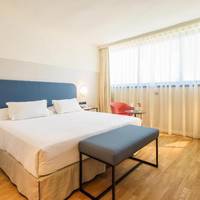 Room #9180240
