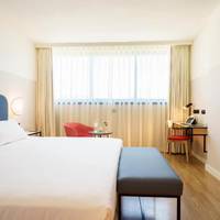 Room #9180241
