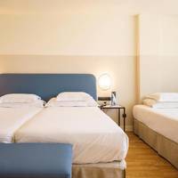 Room #9180247