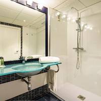 Room #9180248