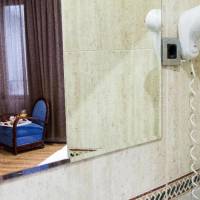 Room #9002921