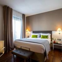 Room #9066238