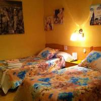 Room #25652427