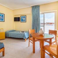 Room #9140627