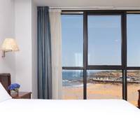 Room #18917342