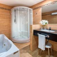 Room #9181869